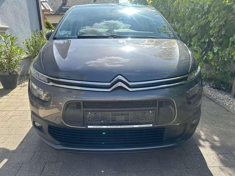 Gebraucht Citroën Grand C4 Picasso Feel 120 PS (88 kW) 2018 Lackierung platiniumgrau/meta Van / Kleinbus