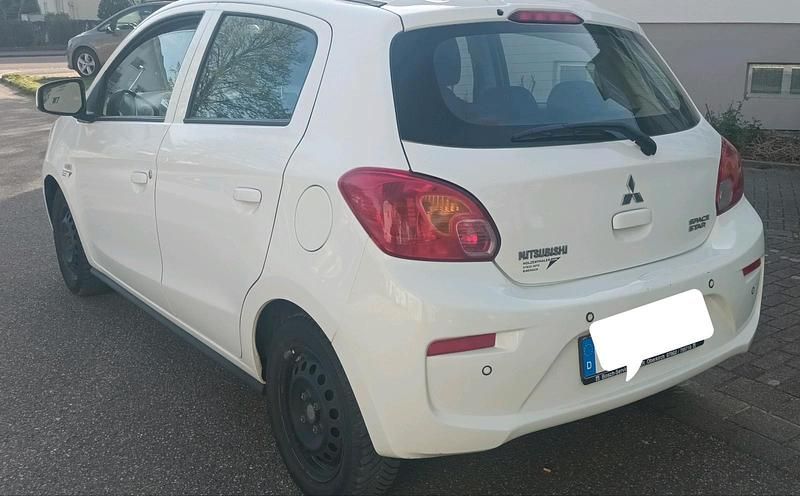 Gebraucht Mitsubishi Space Star 71 PS (52 kW) 2016 Weiß Kleinwagen