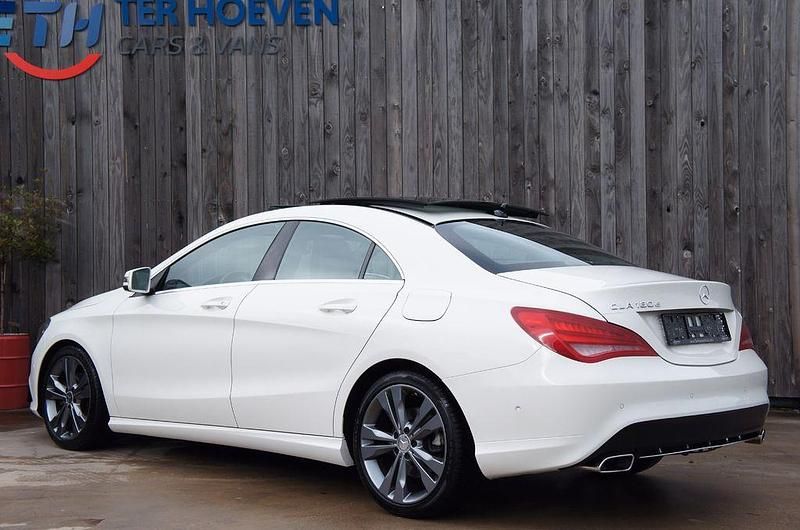 Gebraucht Mercedes CLA180 109 PS (80 kW) 2017 Weiß Limousine