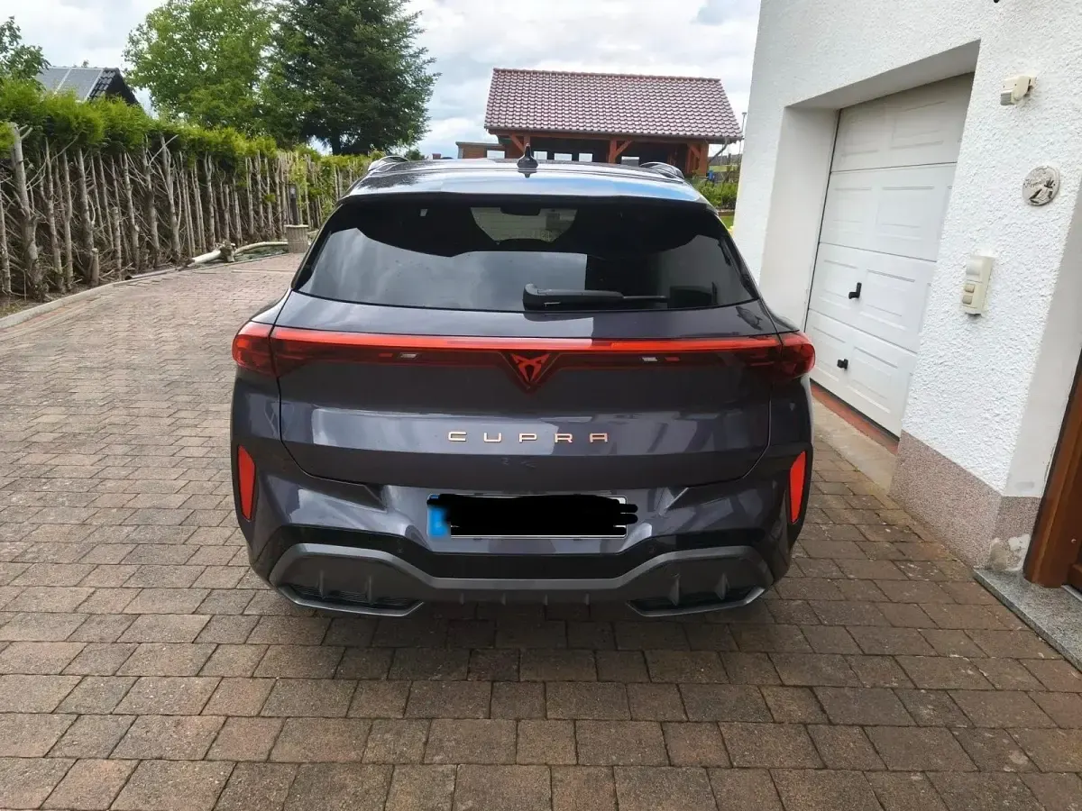 Gebraucht Cupra Terramar VZ 265 PS (194 kW) 2025 Violet SUV
