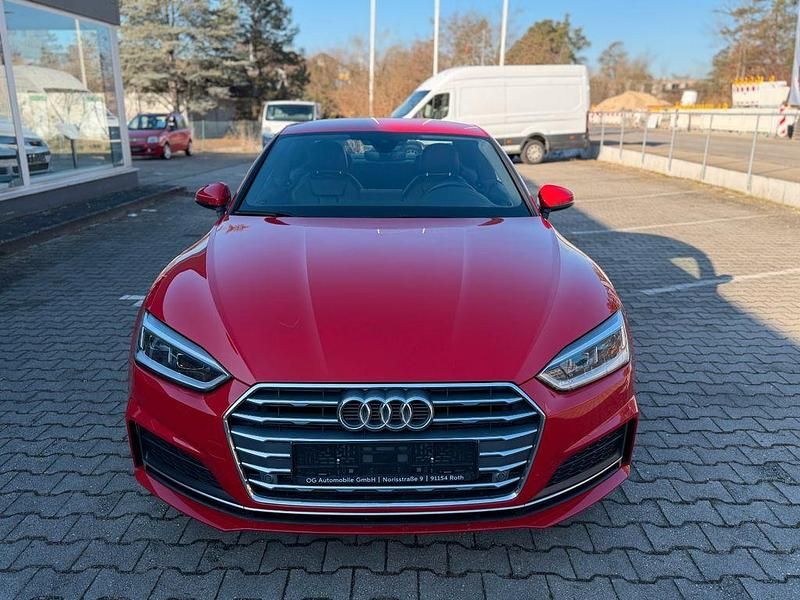 Gebraucht Audi Coupé S-Line 190 PS (139 kW) 2019 Rot Coupé