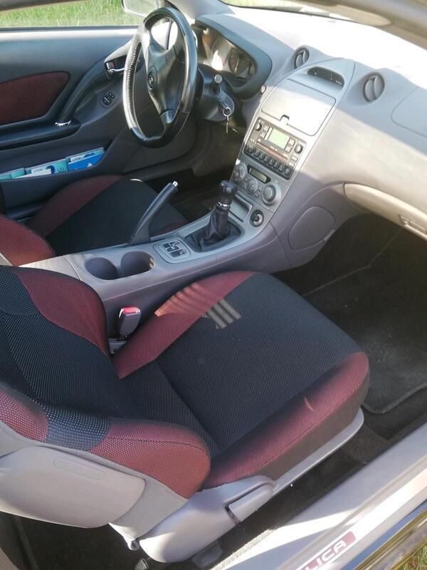 Andere außenfarben Gebraucht 2001 Toyota Celica | 8.200 € (Guter Preis) - Bild 1/3