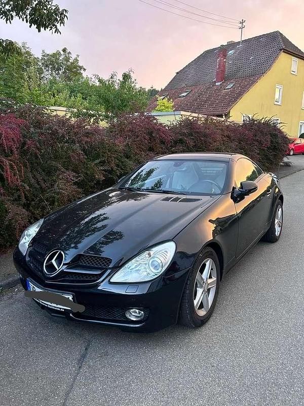 Gebraucht 2008 Mercedes SLK200 Cabrio | 10.999 € - Bild 1/4