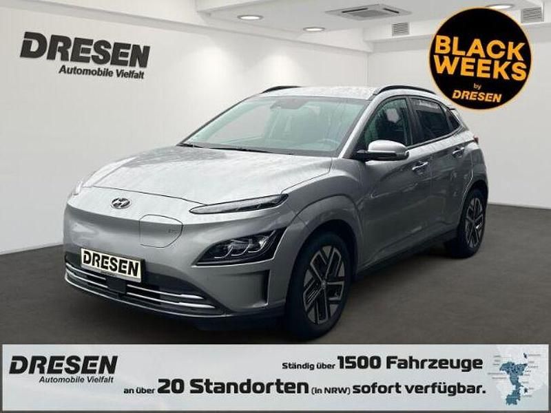 Silber Gebraucht 2023 Hyundai Kona Advantage SUV | 23.950 € - Bild 1/4