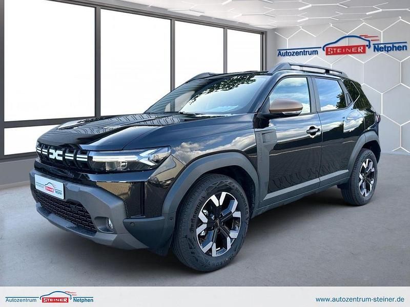 Schwarz metallic (676 noir nac Neu 2025 Dacia Duster Extreme SUV | 25.380 € (Fairer Preis) - Bild 1/4