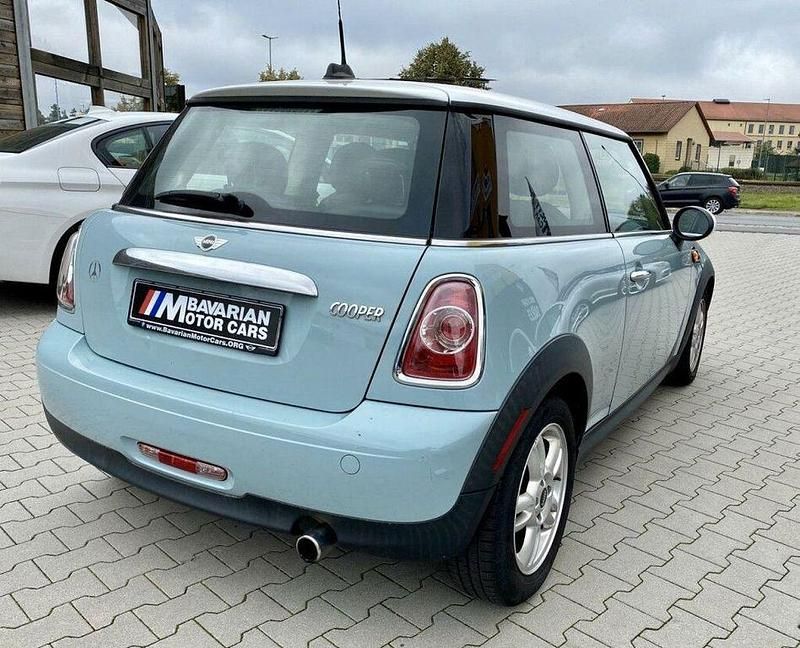 Gebraucht Mini Cooper 122 PS (89 kW) 2013 Blau Kleinwagen
