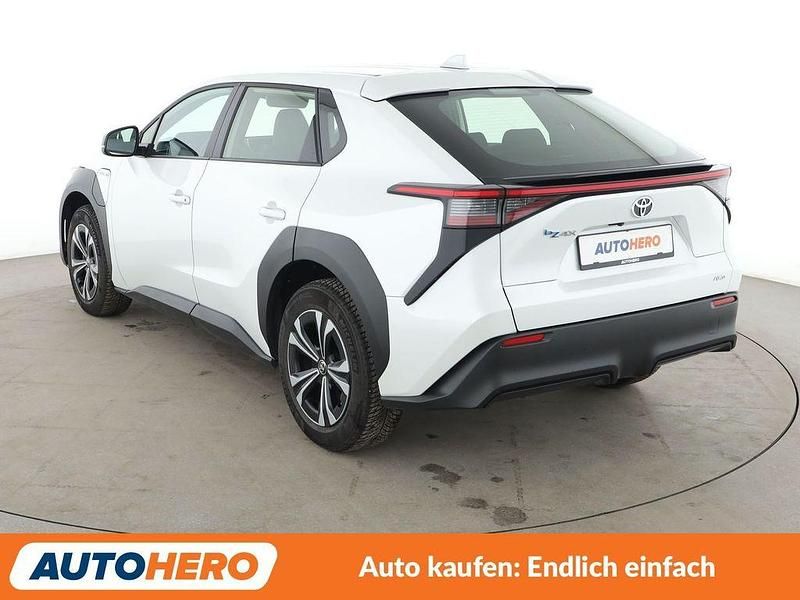 Gebraucht Toyota bZ4X 160 kW (218 PS) 2024 Weiß SUV