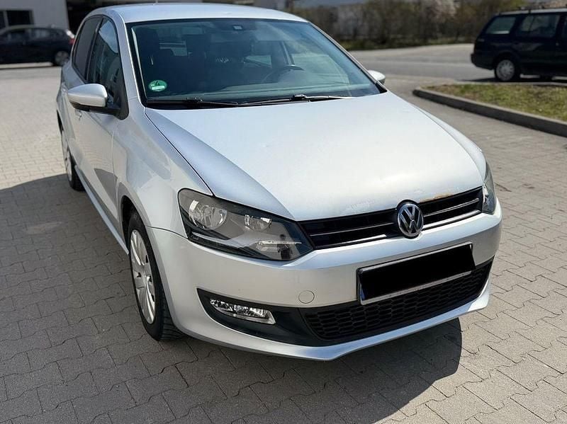 Second-hand VW Polo Team 86 CP (63 kW) 2010 Argintiu Hatchback