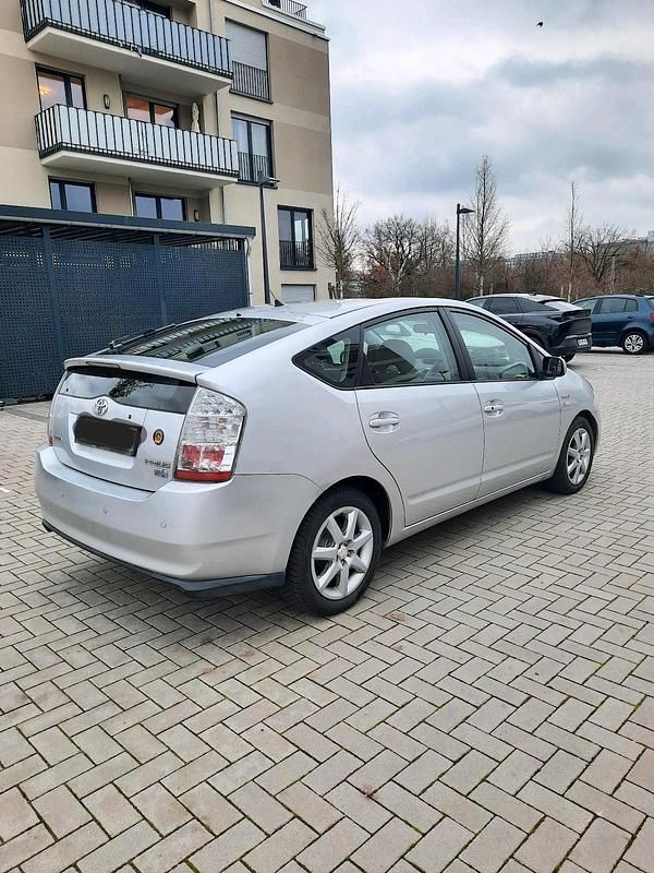 Silber Gebraucht 2008 Toyota Prius Limousine | 3.100 € (Guter Preis) - Bild 1/4