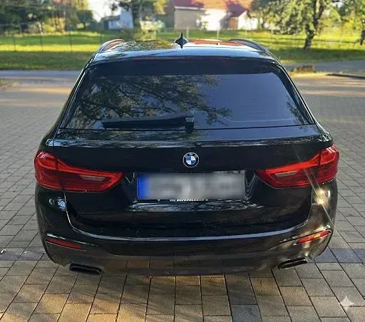 Gebraucht BMW 530 M Sport 265 PS (194 kW) 2019 Schwarz Kombi