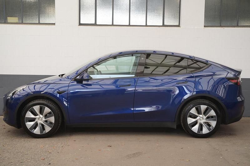 Gebraucht Tesla Model Y Standard Range 219 kW (299 PS) 2023 Blau SUV