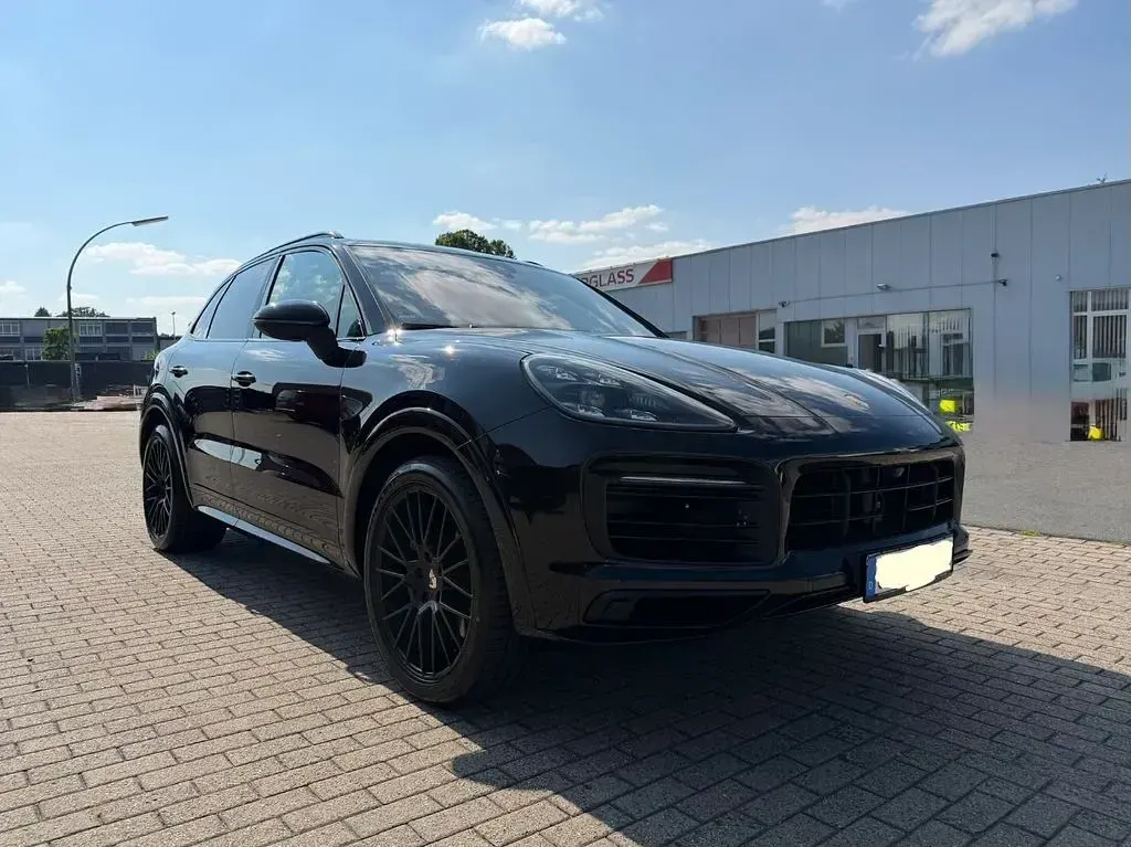 Gebraucht Porsche Cayenne 441 PS (324 kW) 2018 Schwarz SUV