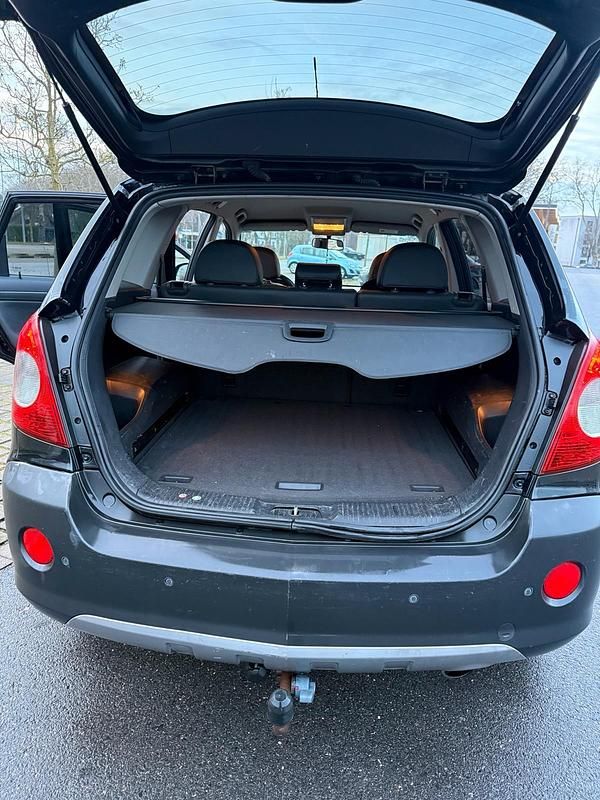Gebraucht Opel Antara 150 PS (110 kW) 2010 Schwarz SUV