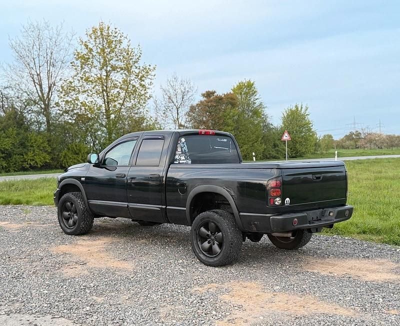 Usado Dodge Ram 345 CV (253 kW) 2004 Negro Pickup/Camioneta