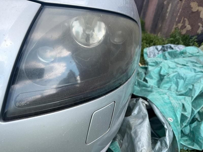 Second-hand Audi TT 300 CP (220 kW) 2000 Argintiu Coupe