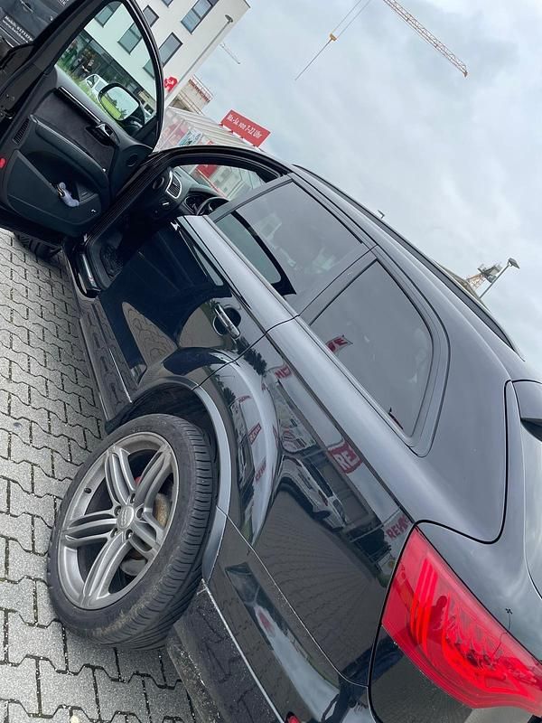 Schwarz Gebraucht 2011 Audi Q7 SUV | 17.000 € (Teuer) - Bild 1/4