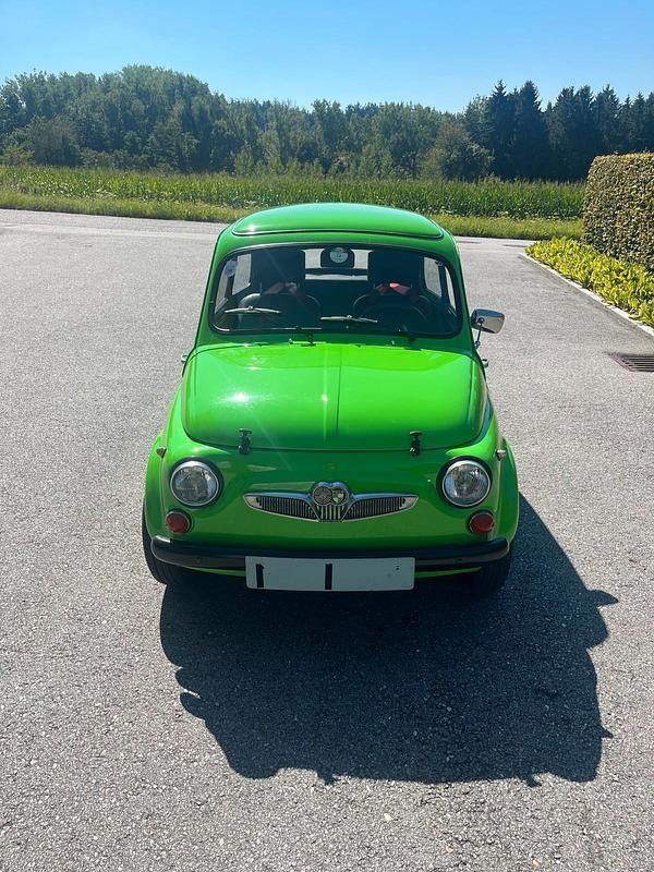 Grün Gebraucht 1962 Fiat 500 Kleinwagen | 14.500 € - Bild 1/4