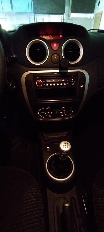 Gebraucht Citroën C2 74 PS (54 kW) 2009 Schwarz Kleinwagen