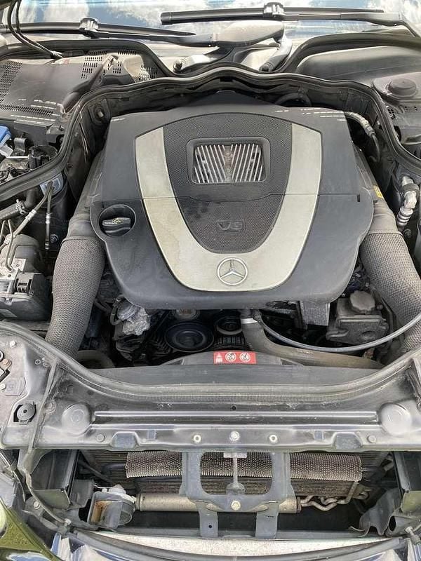 Schwarz Gebraucht 2008 Mercedes E350 Kombi | 6.399 € (Superpreis) - Bild 1/4