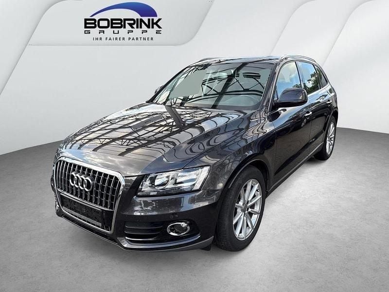 Grau Gebraucht 2015 Audi Q5 Comfort SUV | 13.760 € (Superpreis) - Bild 1/4
