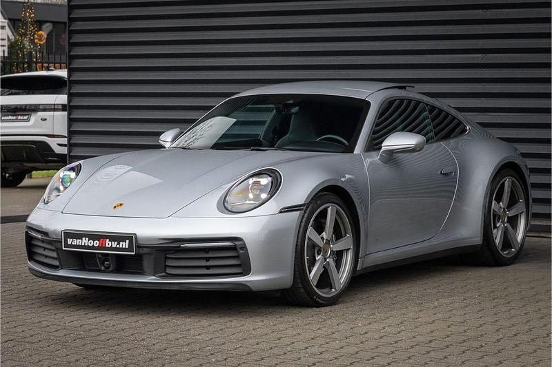 Gebraucht Porsche 911 Carrera 385 PS (283 kW) 2021 Silber Coupé