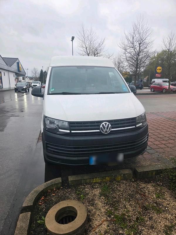 Second-hand VW Transporter 150 CP (110 kW) 2017 Alb Van