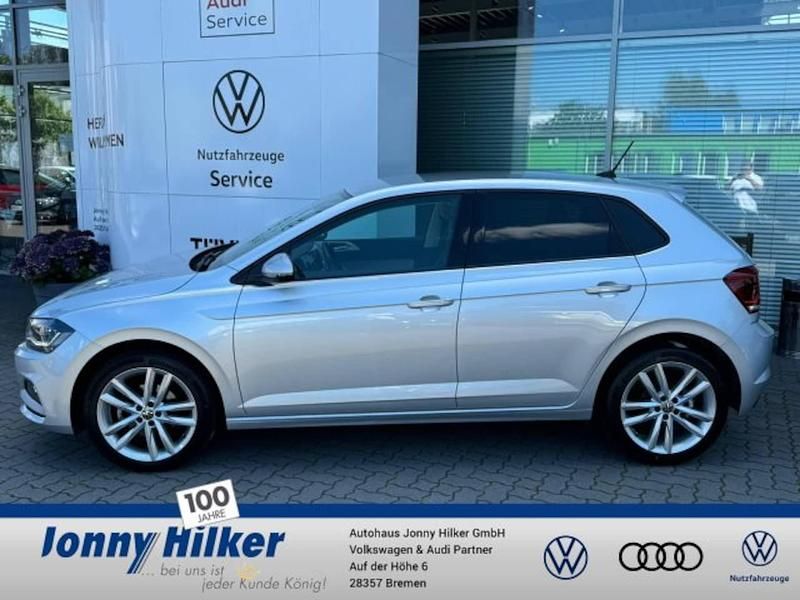 Gebraucht VW Polo Highline 110 PS (80 kW) 2021 Silber Limousine