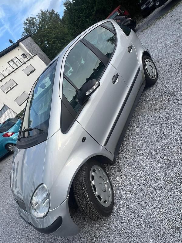 Gebraucht Mercedes A140 81 PS (59 kW) 2004 Silber Kleinwagen