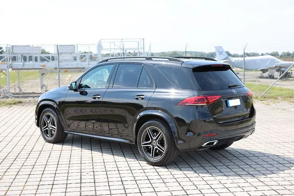 Gebraucht Mercedes GLE400 AMG line 330 PS (242 kW) 2019 Obsidanschwarz SUV