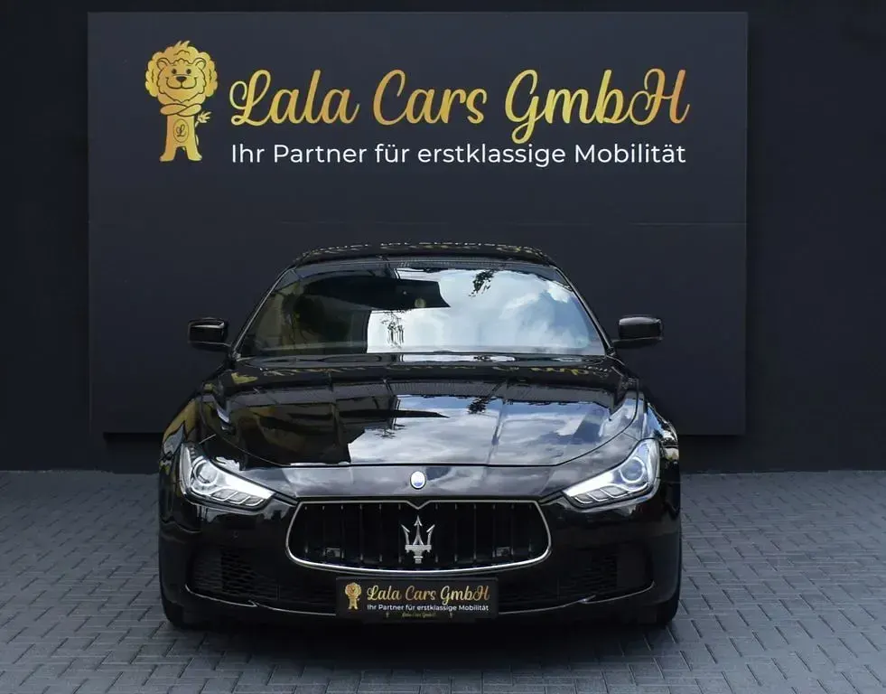 Gebraucht Maserati Ghibli 275 PS (202 kW) 2015 Schwarz Limousine