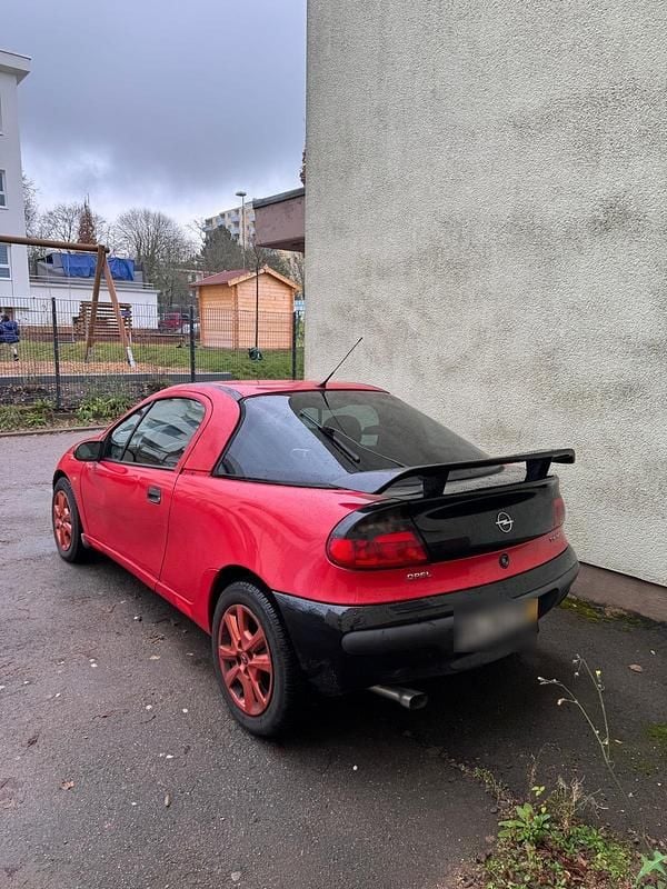 Gebraucht Opel Tigra 90 PS (66 kW) 1995 Rot Coupé