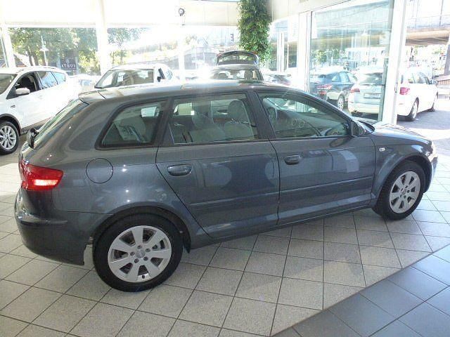 Gebraucht Audi A3 Ambiente 140 PS (102 kW) 2006 Grau metallic Kleinwagen