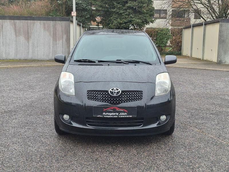 Gebraucht Toyota Yaris Sol 69 PS (50 kW) 2008 Schwarz Kleinwagen