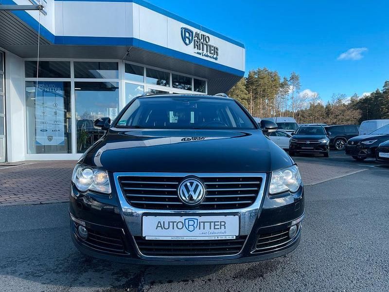 Gebraucht VW Passat Highline 200 PS (147 kW) 2010 Deep black perleffekt (metallic) Kombi