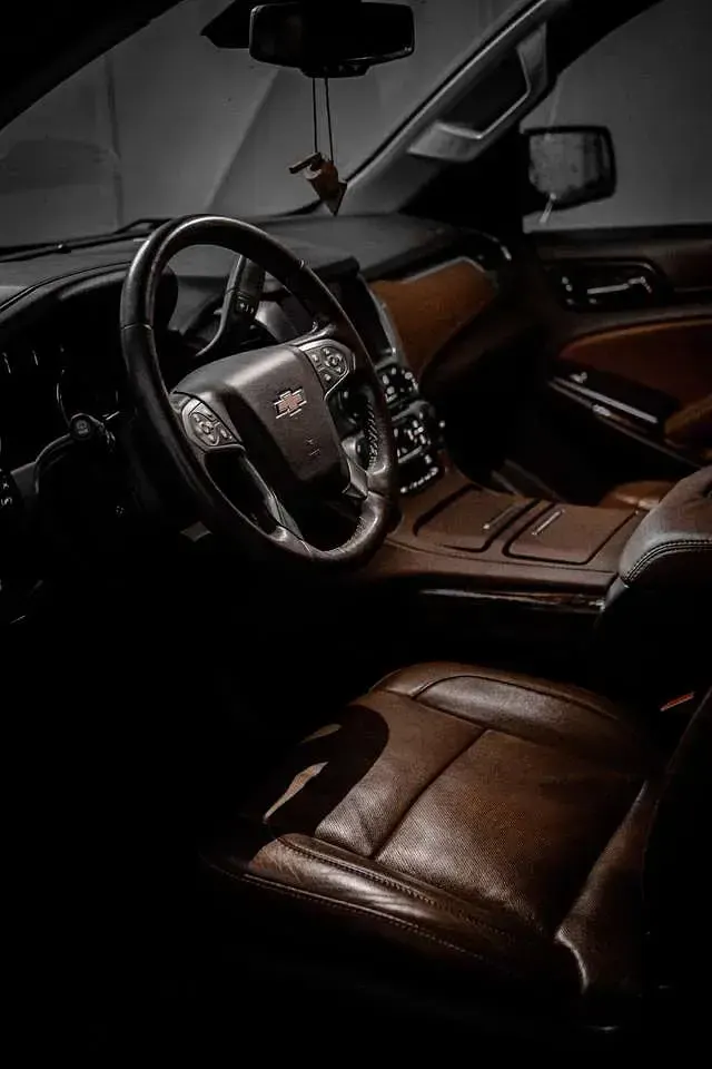 Gebraucht Chevrolet Suburban LTZ 360 PS (264 kW) 2017 Schwarz SUV