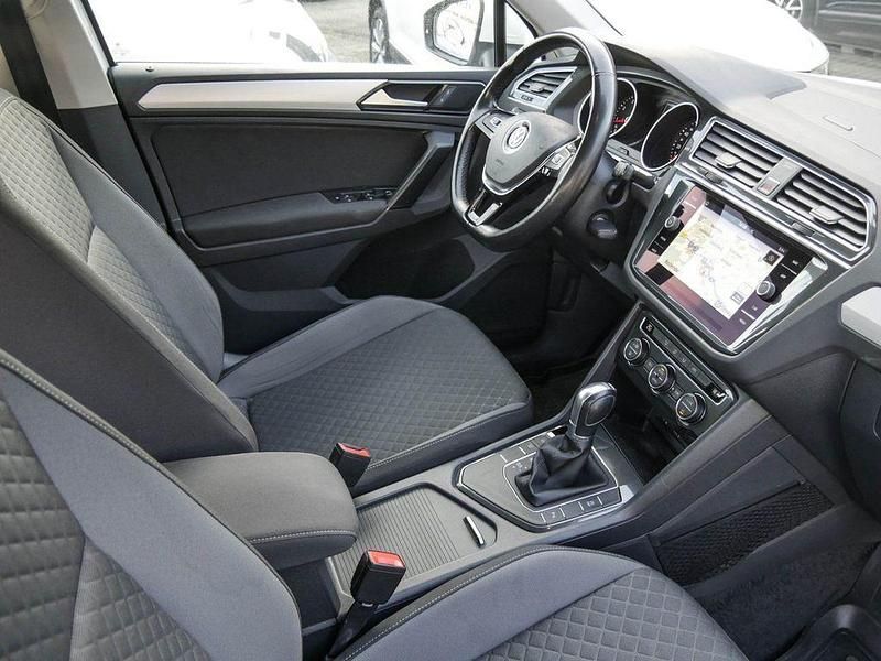 Gebraucht VW Tiguan R-line 150 PS (110 kW) 2017 Weiß SUV