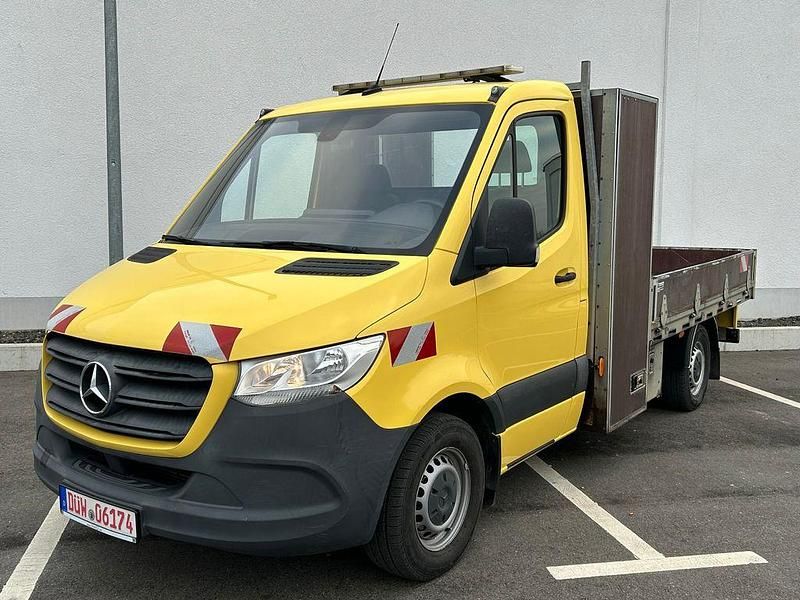 Gebraucht Mercedes Sprinter 163 PS (119 kW) 2019 Gelb Van