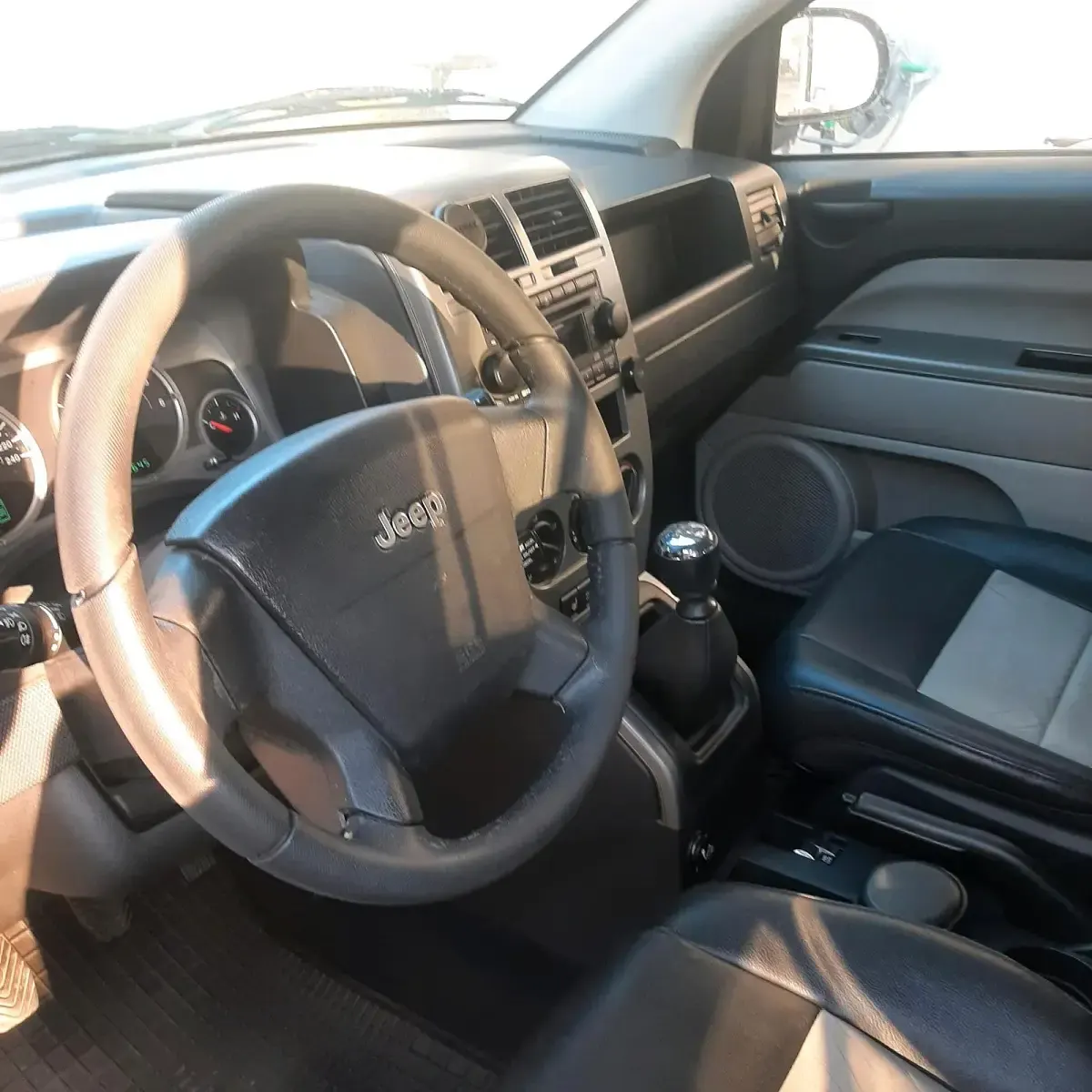Gebraucht Jeep Compass Limited 140 PS (102 kW) 2008 Schwarz SUV