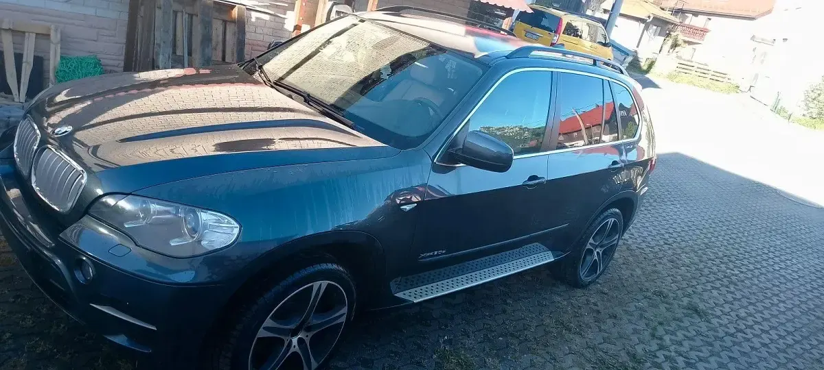Gebraucht BMW X5 245 PS (180 kW) 2011 Grau SUV