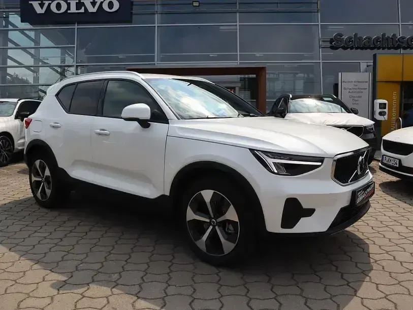 Gebraucht Volvo XC40 Core 2024 Weiss SUV