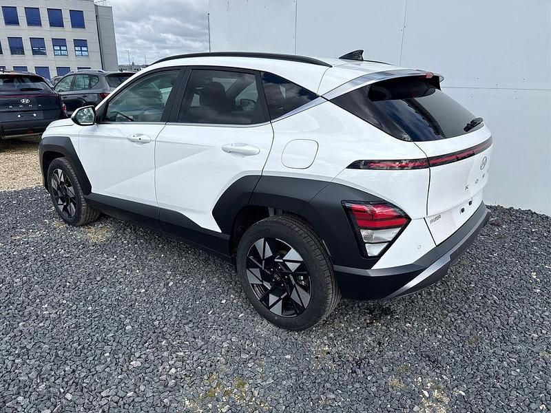 Neu Hyundai Kona Premium 137 PS (100 kW) 2026 Atlas white saw SUV