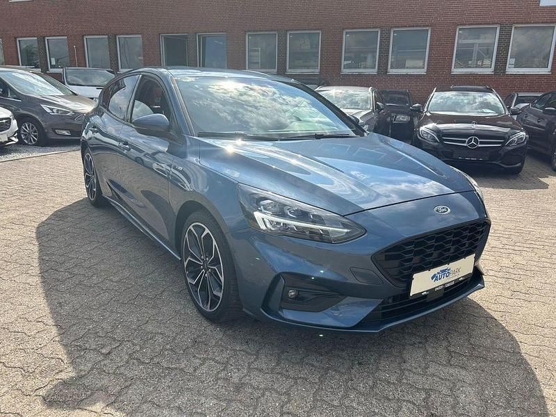 Gebraucht Ford Focus ST-Line 125 PS (91 kW) 2019 Blau Limousine