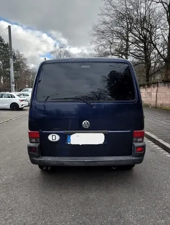 Gebraucht VW T4 102 PS (75 kW) 2000 Blau Van