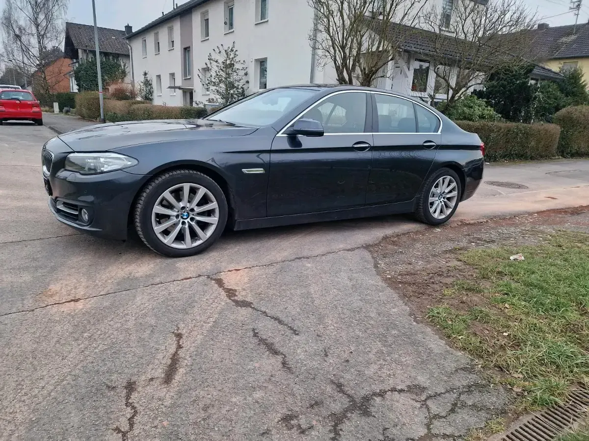 Gebraucht BMW 520 190 PS (139 kW) 2016 Limousine