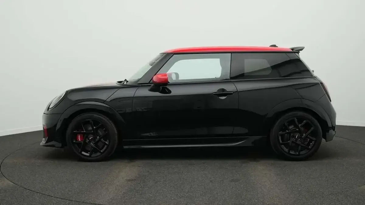 Usata Mini John Cooper Works 231 CV (169 kW) 2025 Nero Utilitaria