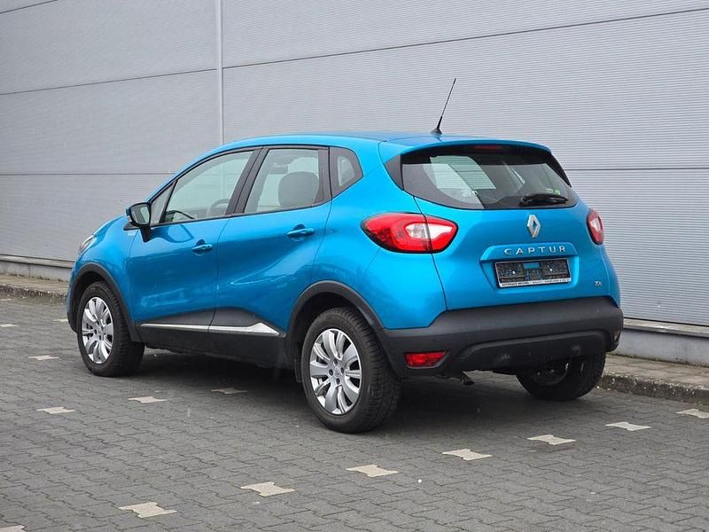 Gebraucht Renault Captur Dynamique 90 PS (66 kW) 2013 Blau SUV