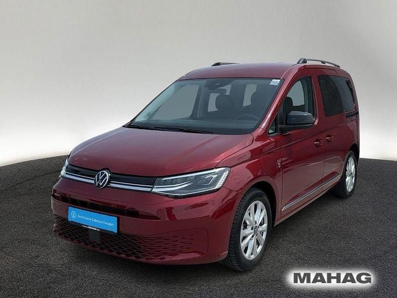 Gebraucht VW Caddy Style 116 PS (85 kW) 2024 Rot Van / Kleinbus