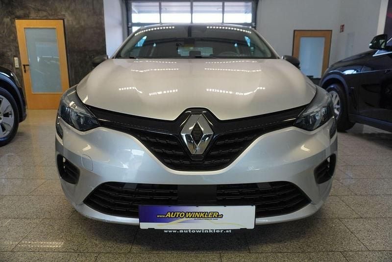 Gebraucht Renault Clio V Life 67 PS (49 kW) 2021 Grau Limousine