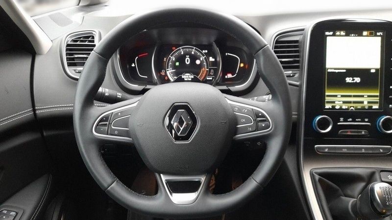 Weiß Gebraucht 2023 Renault Grand Scénic IV Techno Van / Kleinbus | 24.188 € (Fairer Preis) - Bild 1/4