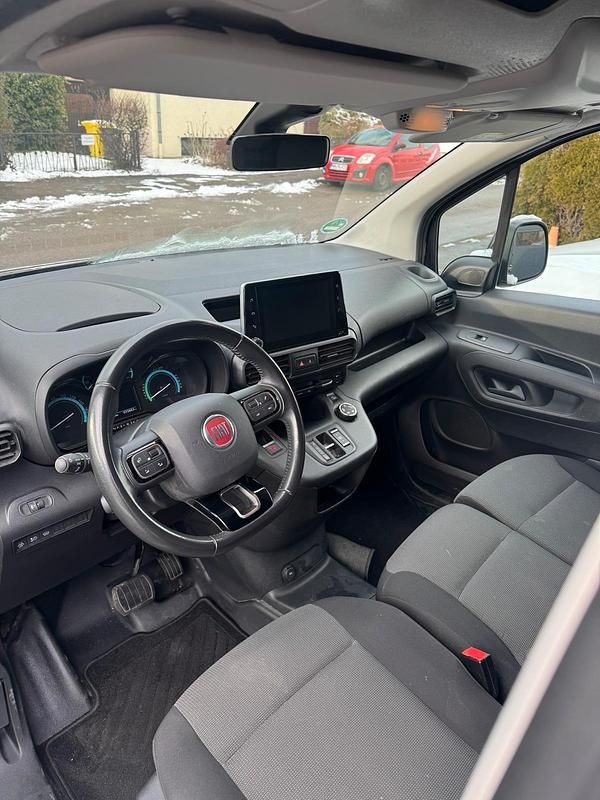 Gebraucht Fiat e-Doblò 99 kW (135 PS) 2022 Van / Kleinbus